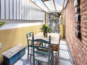 Enclosed Terrace- click for photo gallery